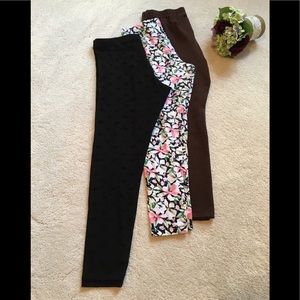 💖LOT OF 3 PAIRS OF LEGGINGS❤️
